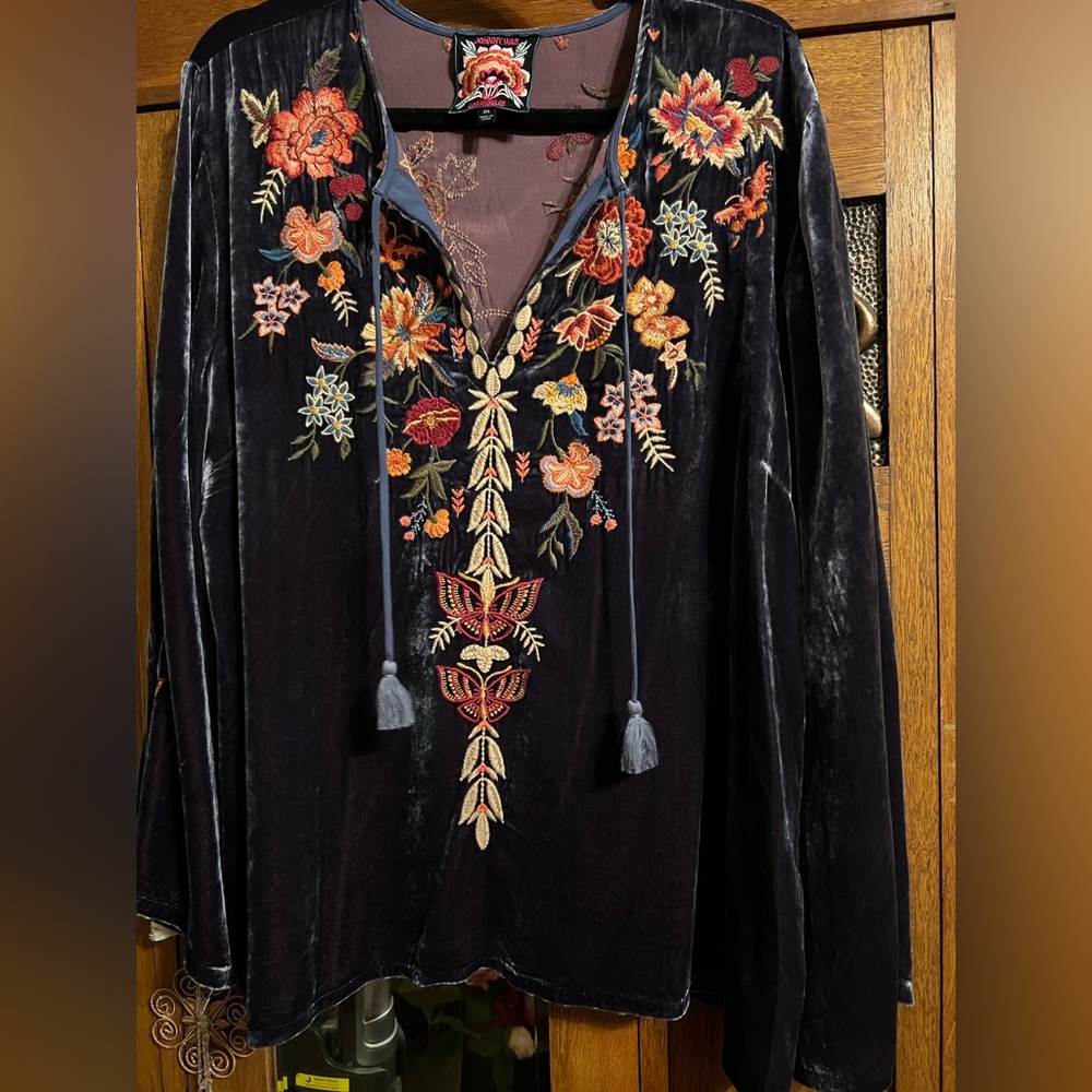 Johnny Was Blue Velvet Top with Multicolor Embroidery Size XXL Excell Cond